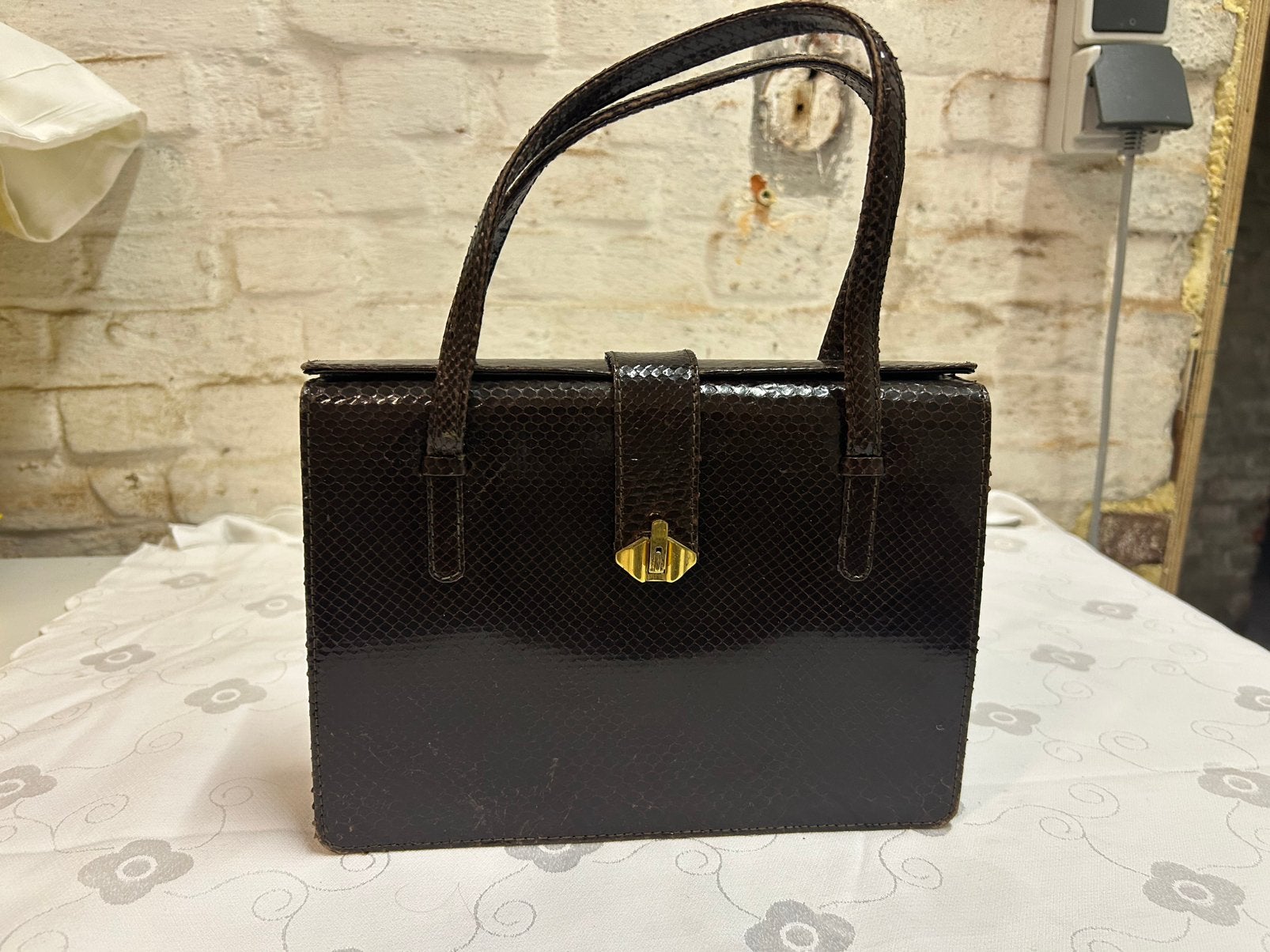Vintage handtas uit de jaren 50-60 - reptielenstijl ~ retro, Handtassen en Accessoires, Tassen | Damestassen, Ophalen, Zo goed als nieuw