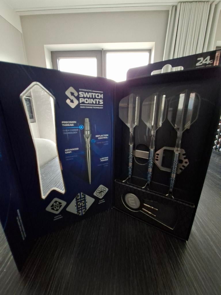 Winmau switch points Lunaris 24 gr, Sport en Fitness, Darts, Ophalen, Flights