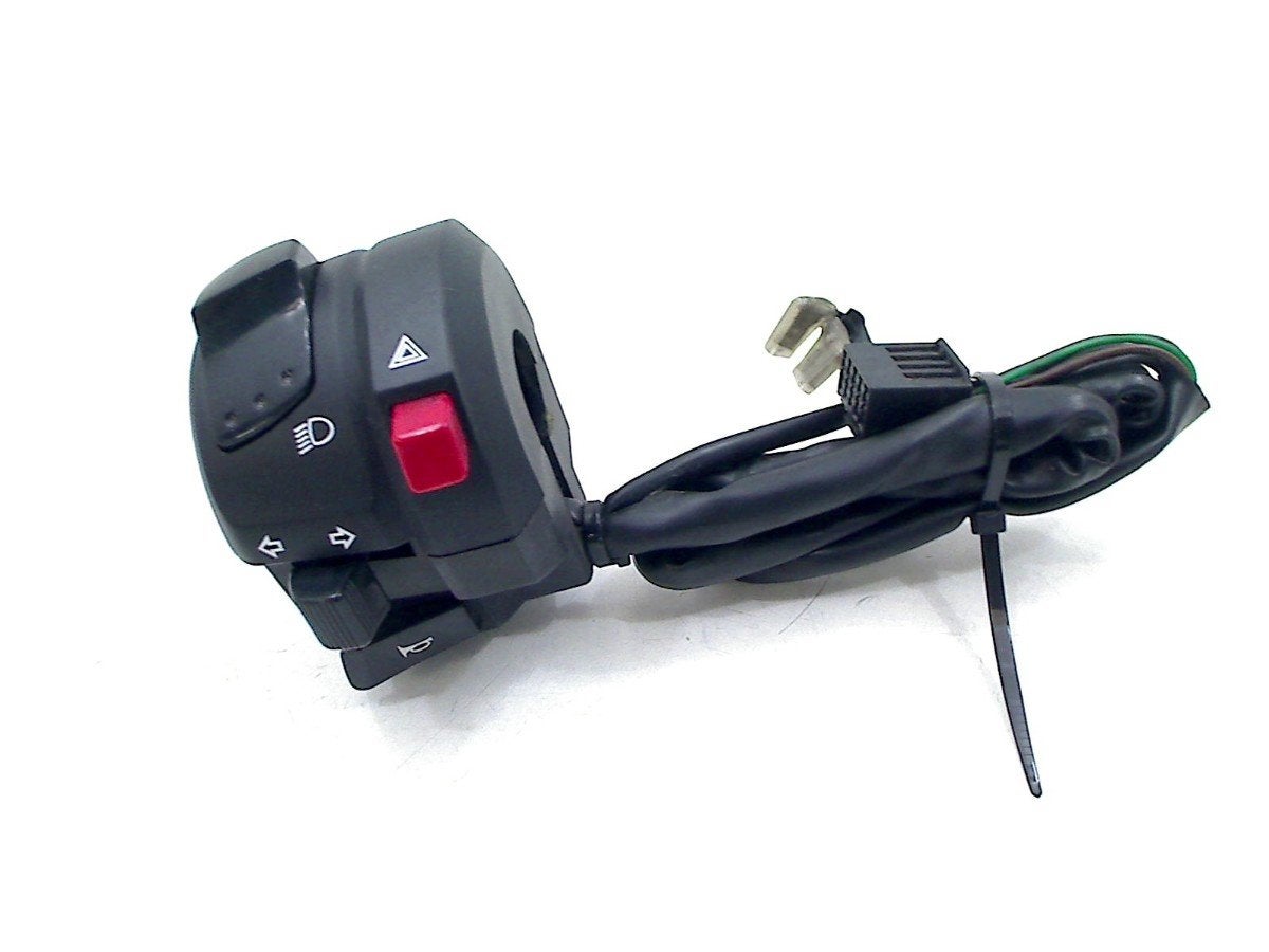 COMMUTATEUR GAUCHE Suzuki GSX 650 F 2008-2012 (GSX650F CJ1), Dhr. S. di Majo, Utilisé, Info@cama-motorparts.nl, P.J. Troelstraweg 8 8
3144 CX  MAASSLUIS, NL
