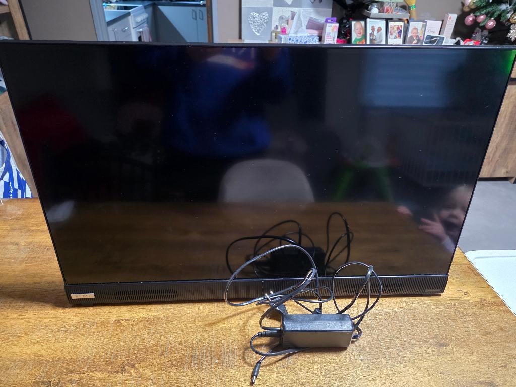 Tv PEAQ, LED, Zo goed als nieuw, Minder dan 40 cm, Smart TV