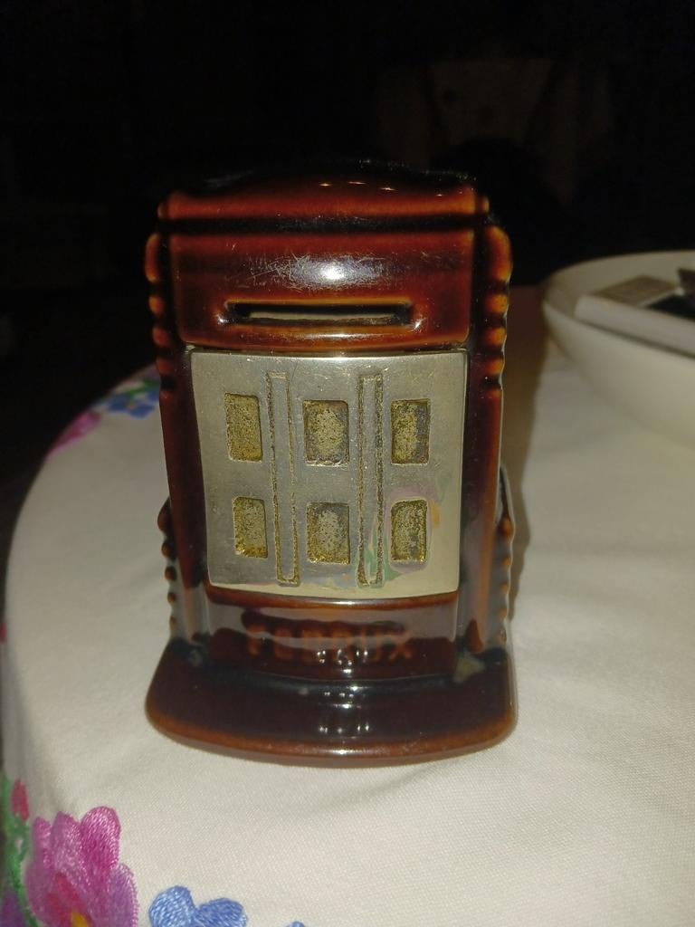 Fobrux gietijzeren spaarpot, Ophalen