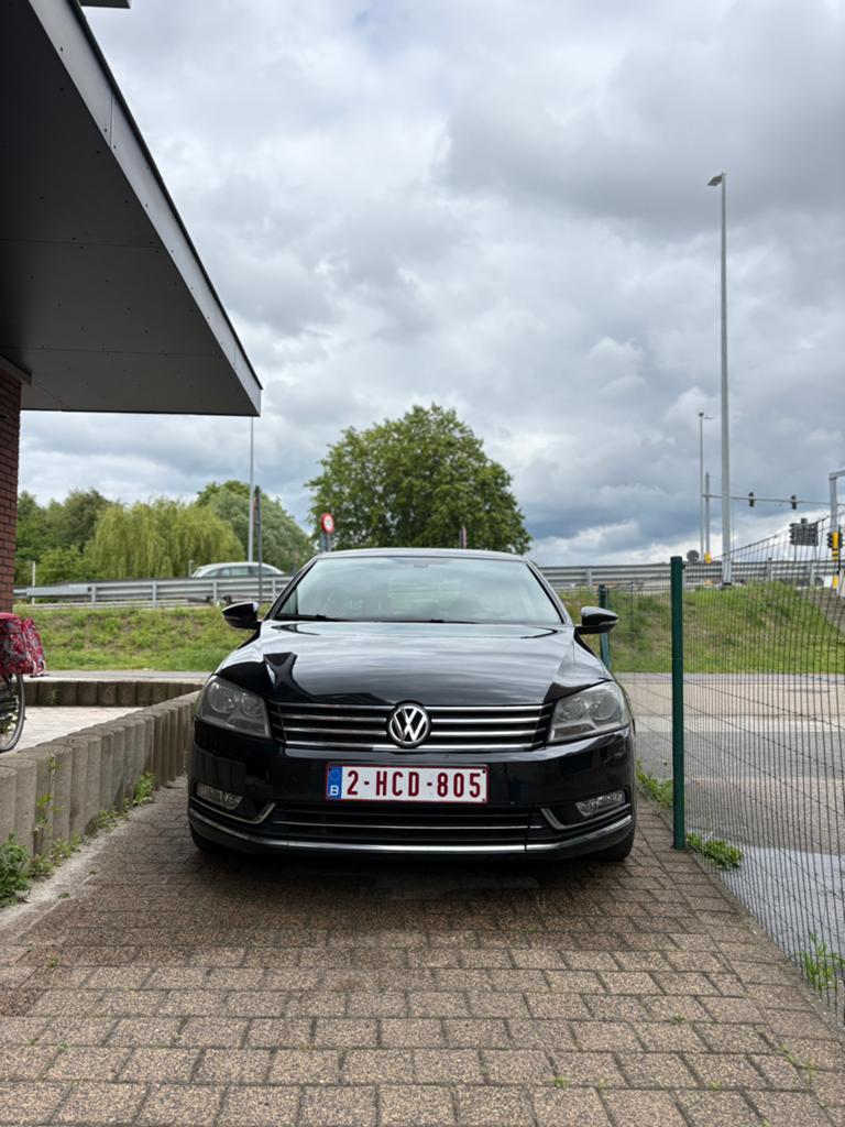 Volkswagen Passat 1.4 benzine automaat, Euro 5, Stof, Zwart, 4 cilinders