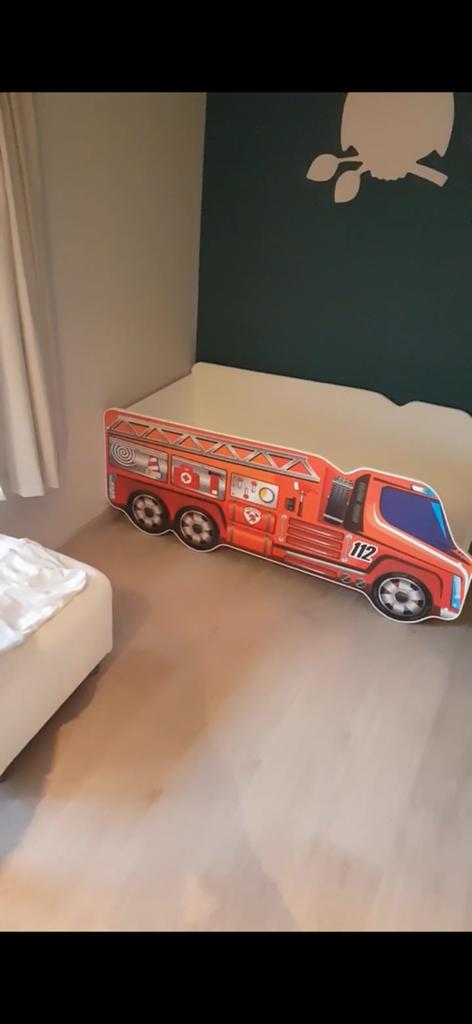 Brandweerwagen bed te koop, Ophalen of Verzenden, Zo goed als nieuw, Lattenbodem