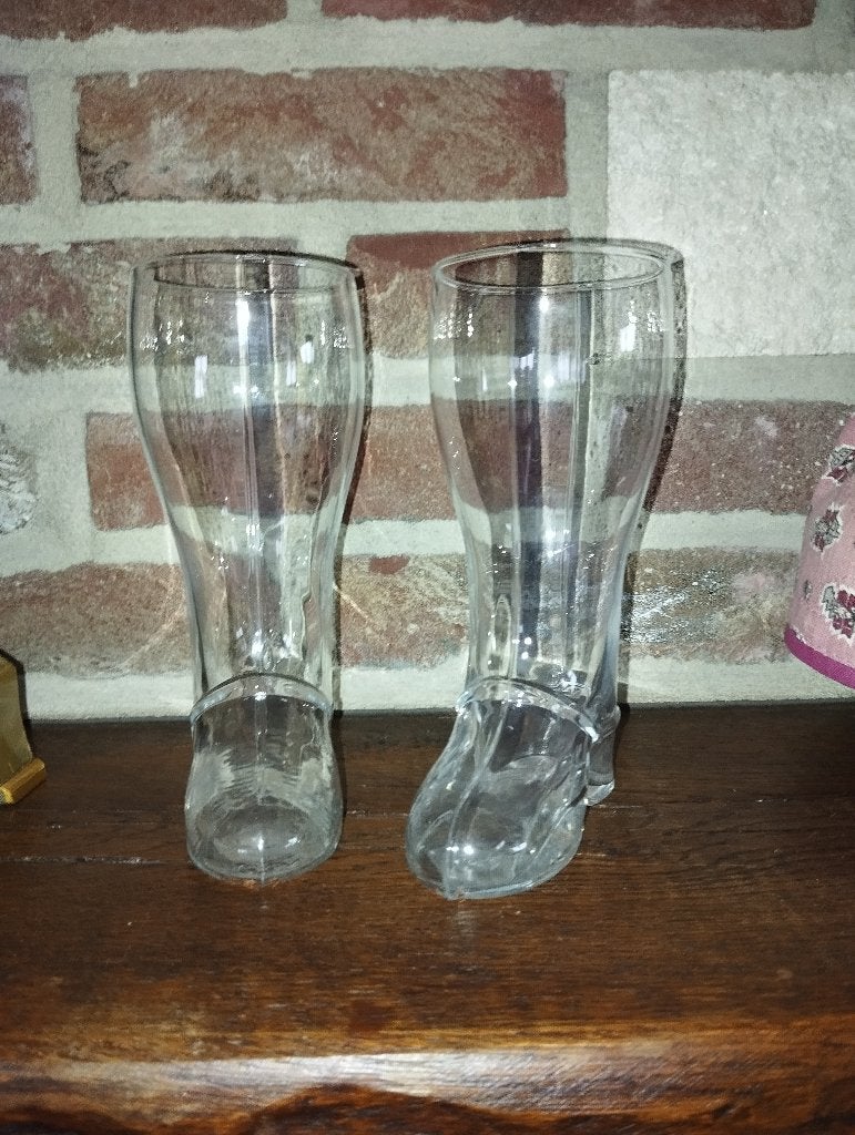 2 verres bottes vintage 1970, Enlèvement ou Envoi, Comme neuf, Verre à bière