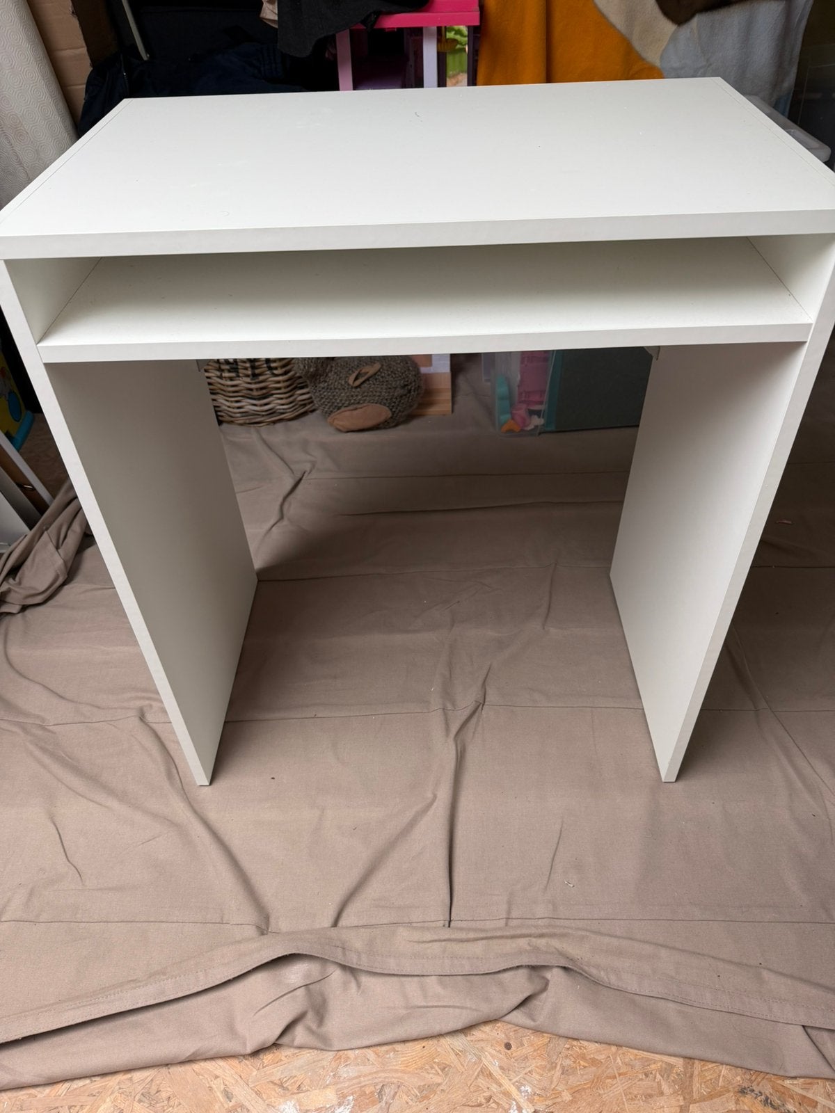 Ikea bureau torald breedte 65 diepte 40, Huis en Inrichting, Ophalen, Zo goed als nieuw, Minder dan 40 cm, Minder dan 70 cm