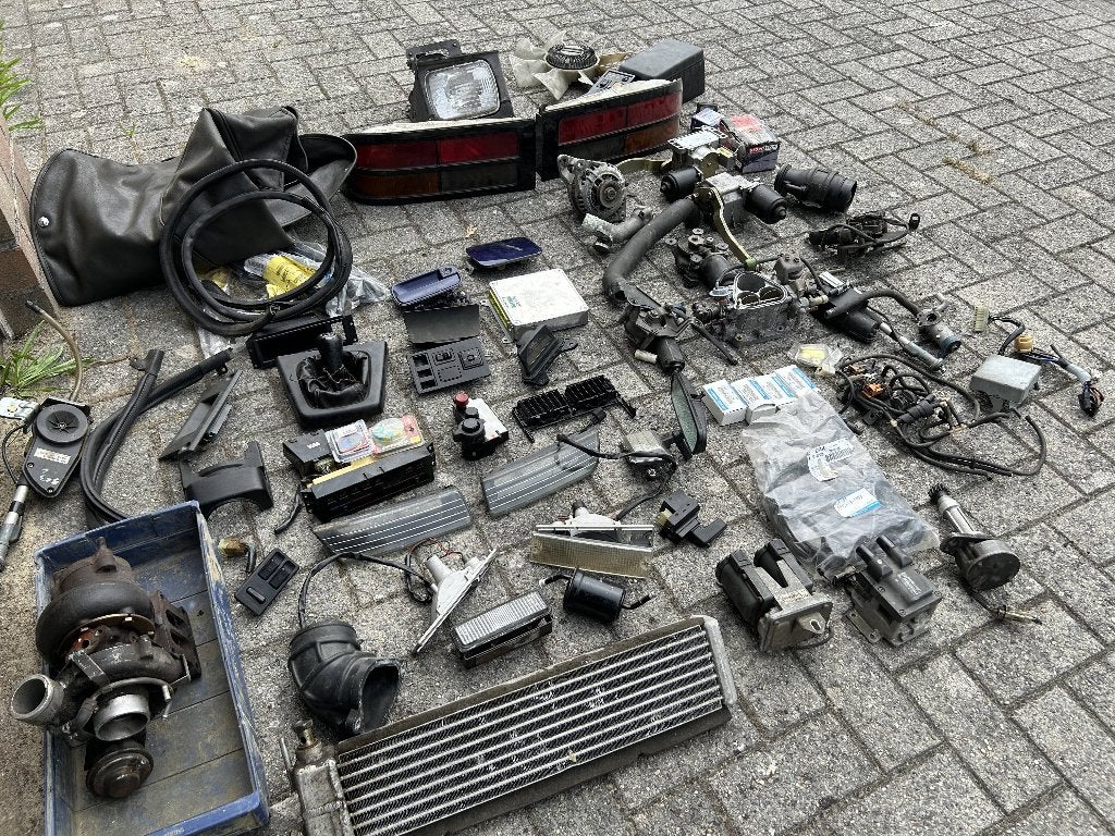 Verschillende Mazda RX7 FC 1985-1992 onderdelen, Enlèvement, Mazda
