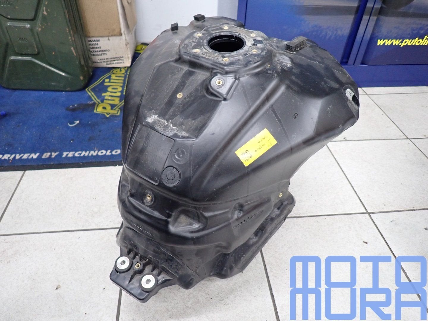 Tank voor de BMW S1000XR 2015 - 2019 K49 S 1000 XR benzineta, -, Utilisé, -, -