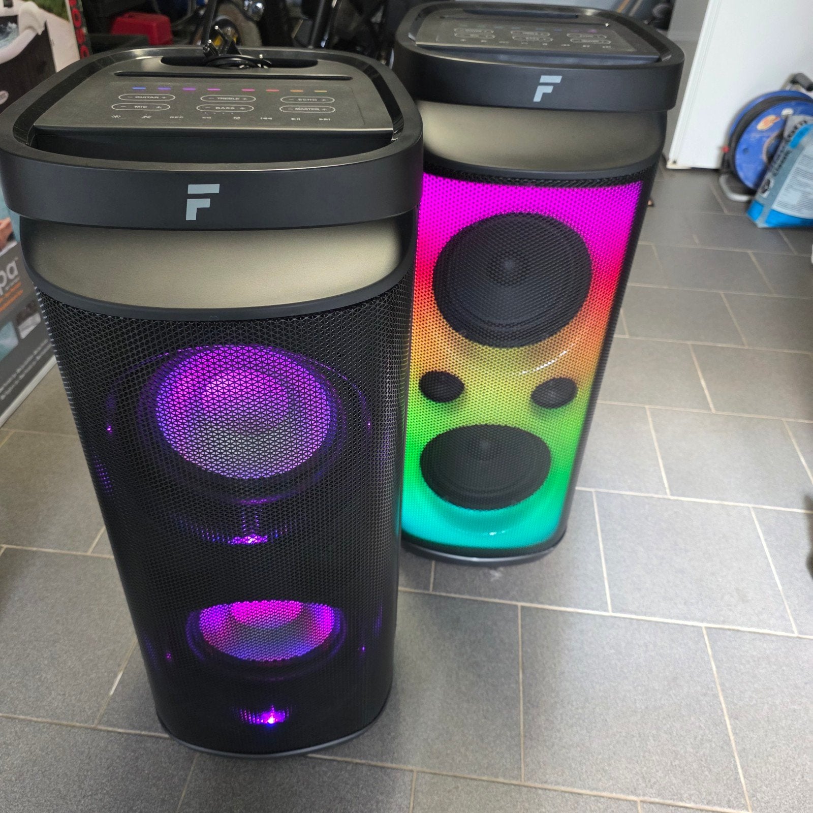 PARTY SPEAKERS 2 STUKS FENTON PULSE 200 EN 160, Ophalen, Nieuw, Complete set