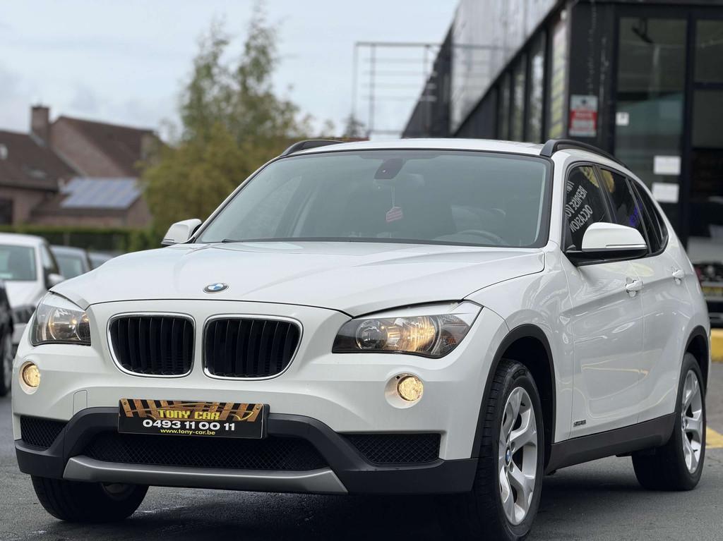 BMW X1 X1 2.0i sDrive18*CLIMA*BT*USB*JANTES*GARANTIE 12M, Auto's, X1, Lichtsensor, 4 cilinders, Bedrijf