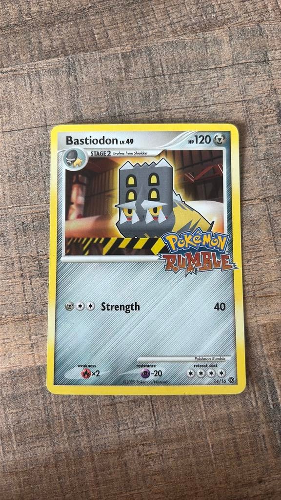 Pokemon Rumble Bastiodon holo GOOD, Ophalen of Verzenden, Zo goed als nieuw