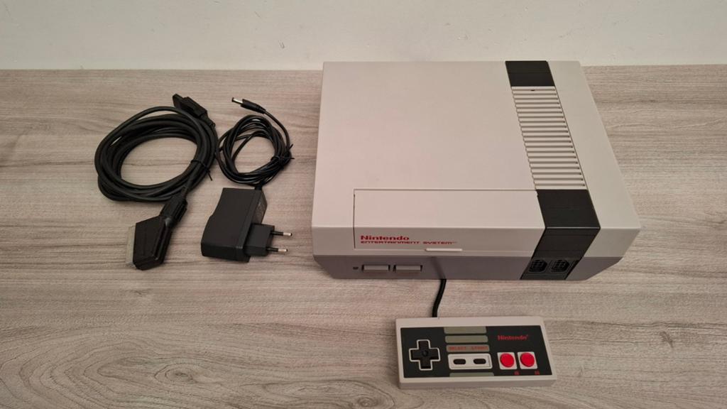 Nintendo Nes in zeer goede staat compleet met een controller, Games en Spelcomputers, Ophalen of Verzenden