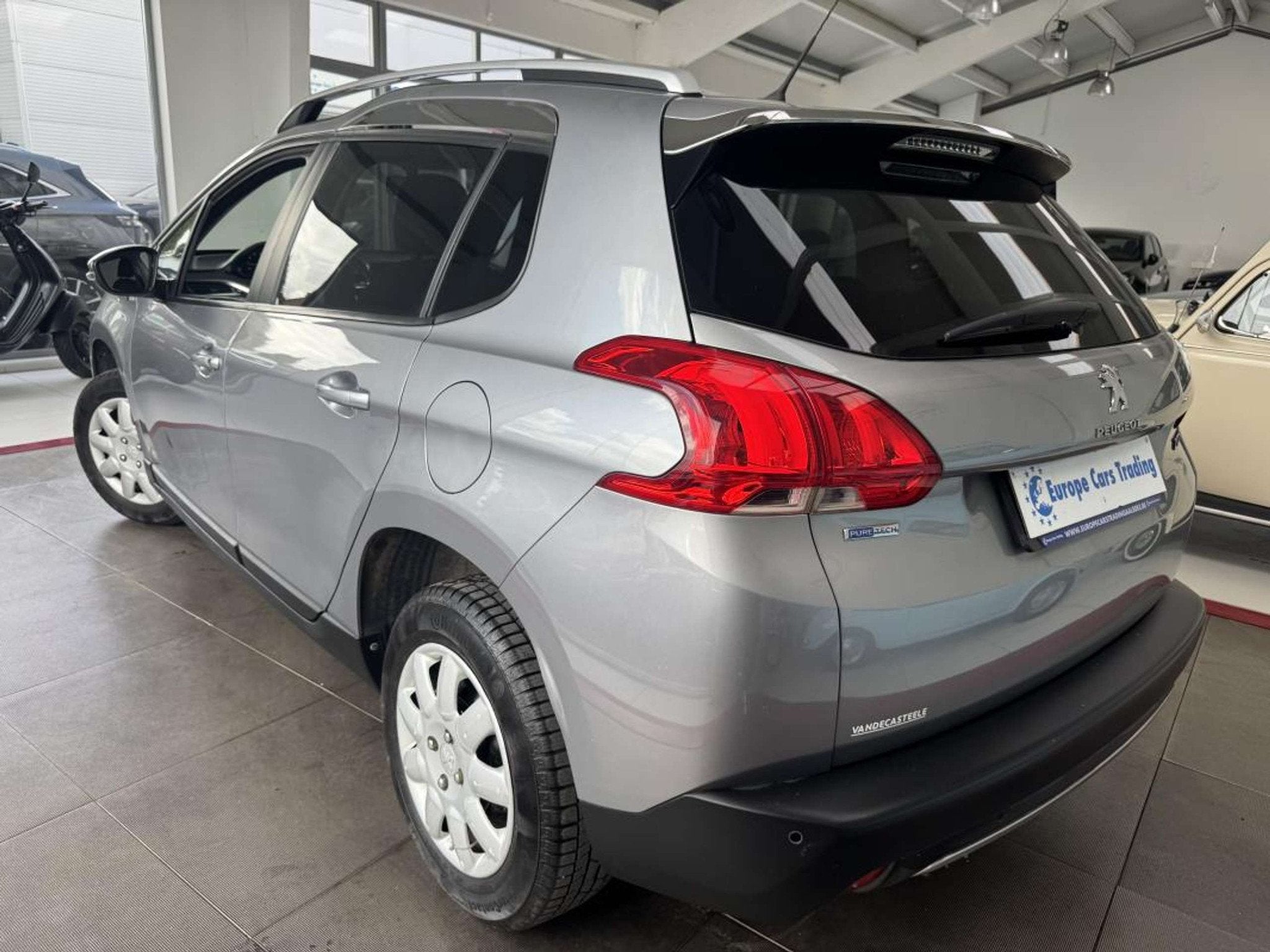 Peugeot 2008 STYLE 81CH 43.829KM 1er MAIN DISTRIBUTION OK GP, Achat, Entreprise, 82 ch, Boîte manuelle