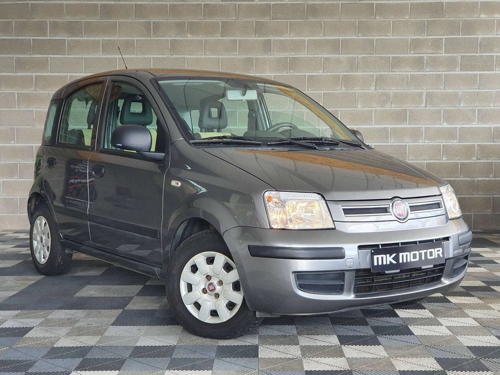 Fiat Panda 🟢1.2 ESSENCE 60CV / 1ER MAIN / GARANTIE 12 MOI, Auto's, Fiat, Voorwielaandrijving, 4 zetels, Stof, Gebruikt