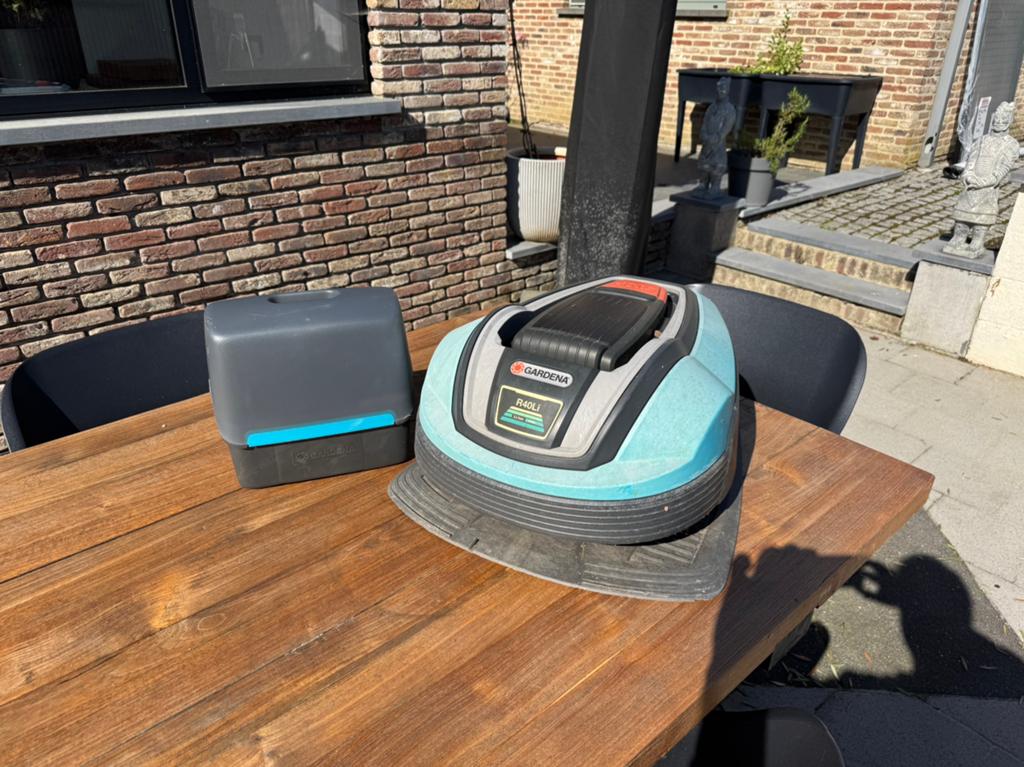Gardena R40LI maairobot, Ophalen, Gebruikt, 20 tot 25 cm, Met regensensor