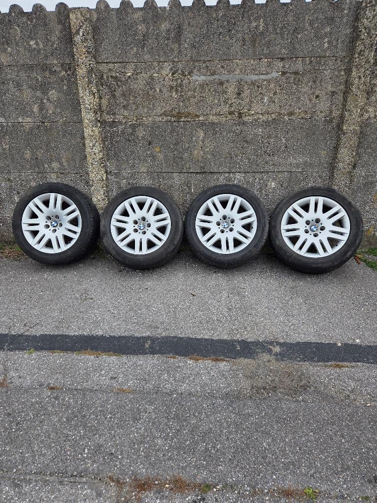 4 ORIGINELE BMW-VELGEN STIJL 93 245/50R18 BRIDGESTONE, Ophalen, 18 inch, Banden en Velgen, Personenwagen