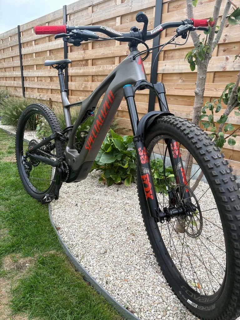 Turbo Levo Expert Carbon, Fietsen en Brommers, 57 cm of meer, Zo goed als nieuw, Schijfrem, Ophalen