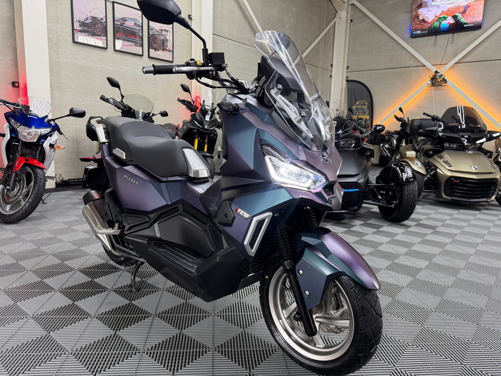 SYM 125 ADX * GARANTIE * 2024 * 4.500 km, D, Autres modèles, 125 cm³, Comme neuf