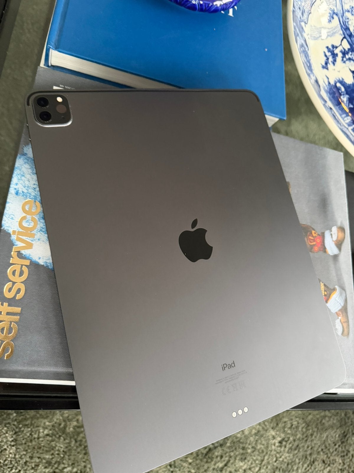 iPad Pro 12.9 + magic keyboard gris sideral 256go (4e gen), Gris, Enlèvement ou Envoi, Apple iPad, 12 pouces