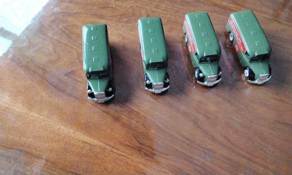 lot de voitures 1/43, Enlèvement, Comme neuf, Voiture