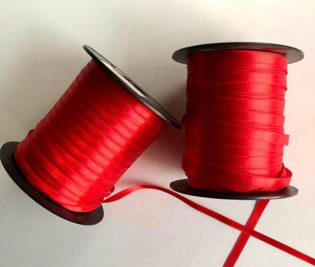 rood satijnen lint, Hobby en Vrije tijd, Ophalen of Verzenden, Nieuw
