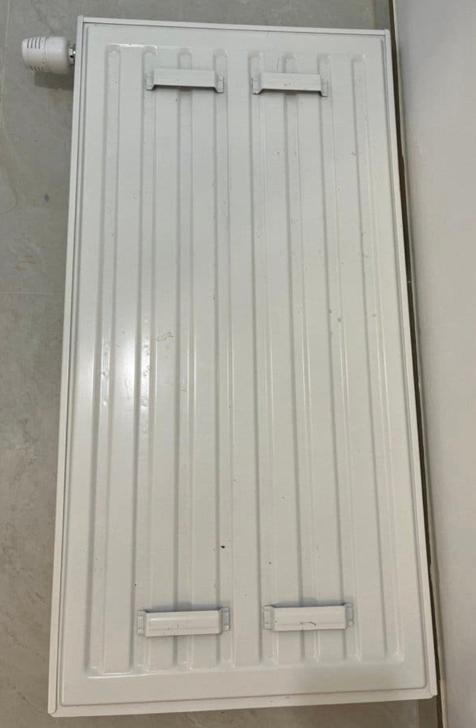 Radiateur à panneau 450* 900 connexions inférieures, Enlèvement, Comme neuf