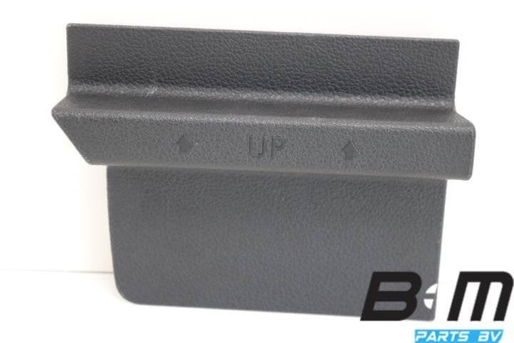 Schot in bagageruimtebekleding rechts VW Golf 7 R, Gebruikt