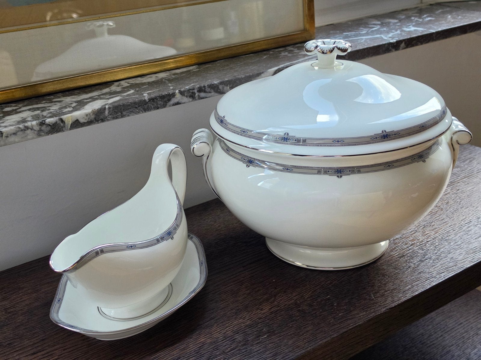 Wedgwood Amherst soep en saus kom, Antiquités & Art, Antiquités | Services (vaisselle) pièces, Enlèvement