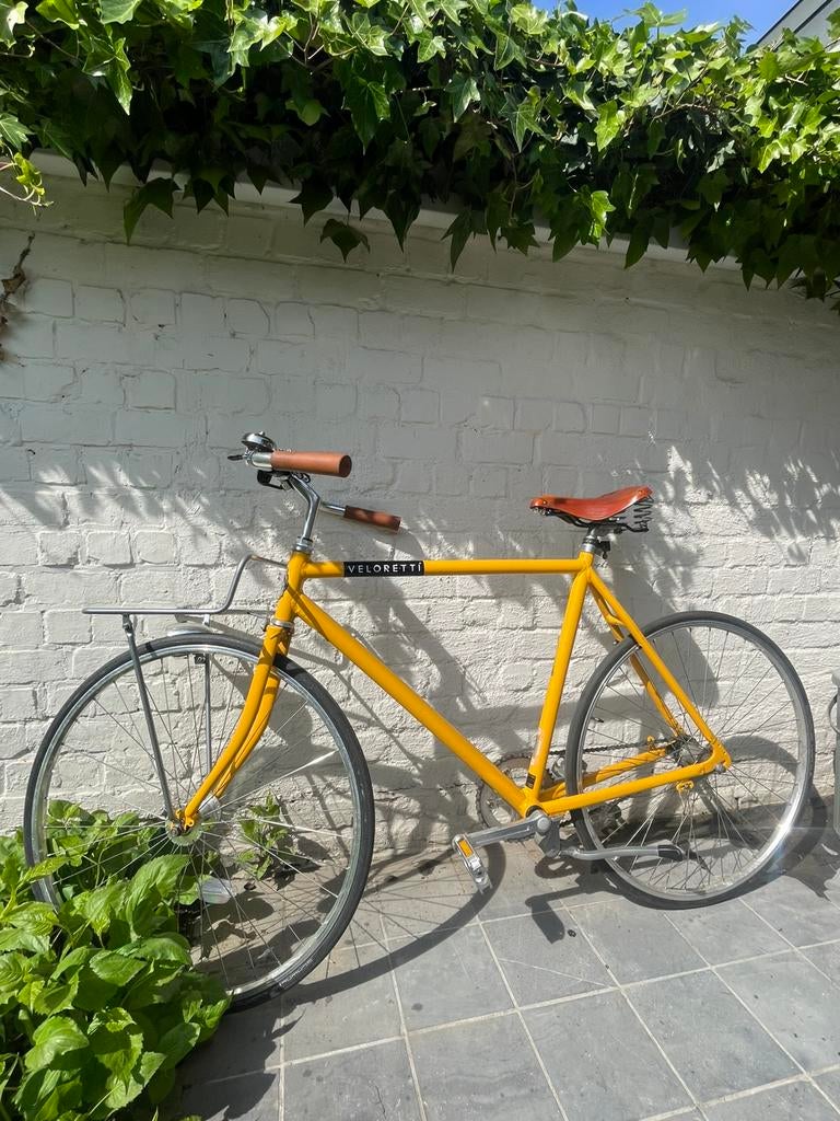 Veloretti fiets met brooks zadel plus extras, Fietsen en Brommers, Fietsen | Oldtimers, Terugtraprem, Ophalen
