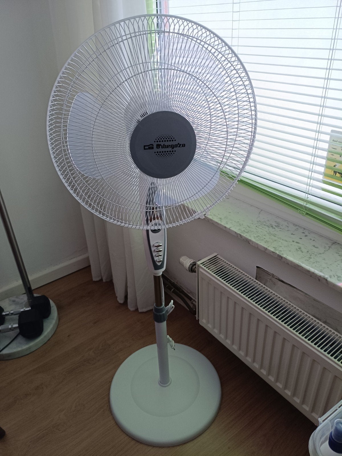Grote staande ventilator zgan, Elektronische apparatuur, Ventilatoren, Ophalen of Verzenden, Statiefventilator