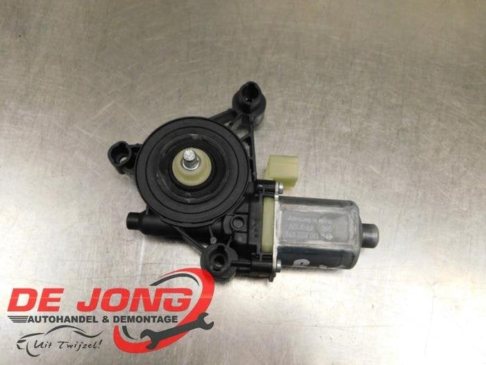 Moteur de vitre portière d'un Volkswagen Caddy, Volkswagen, -, 3 mois de garantie, Utilisé