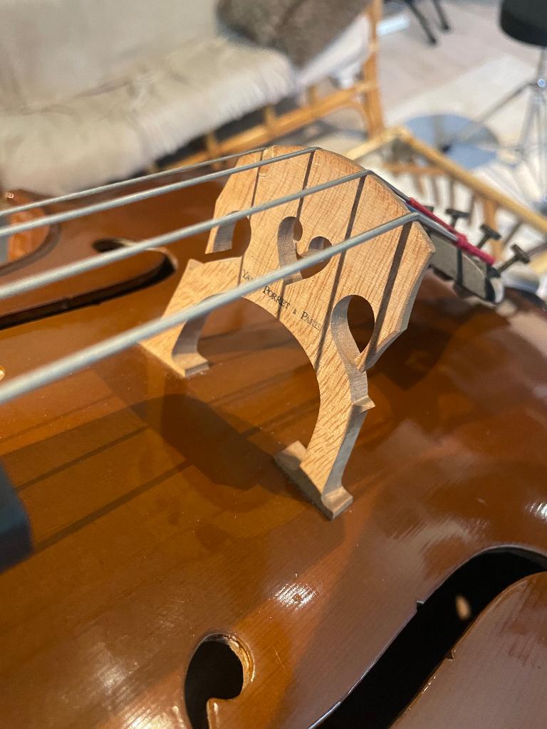 1/4 kindercello, Muziek en Instrumenten, Ophalen, Zo goed als nieuw, 1/4-cello, Met koffer