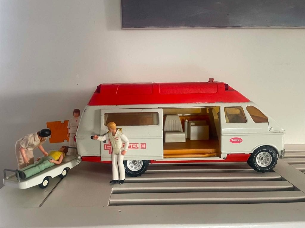 ziekenwagen TONKA 1970 compleet made in USA, Ophalen of Verzenden, Gebruikt