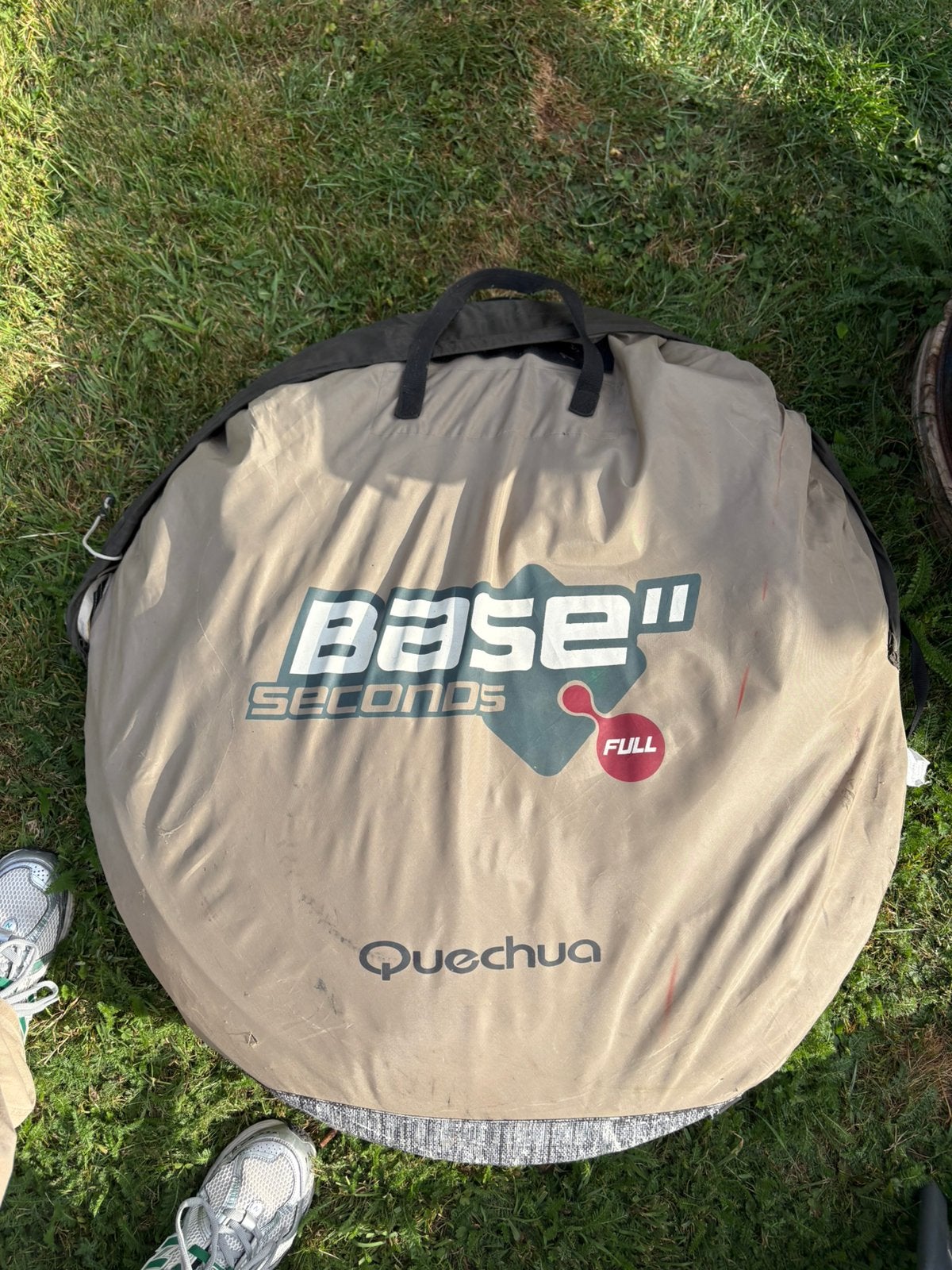 Tente Quechua Base seconds full, Caravanes & Camping, Tentes, jusqu'à 4, Utilisé, Enlèvement