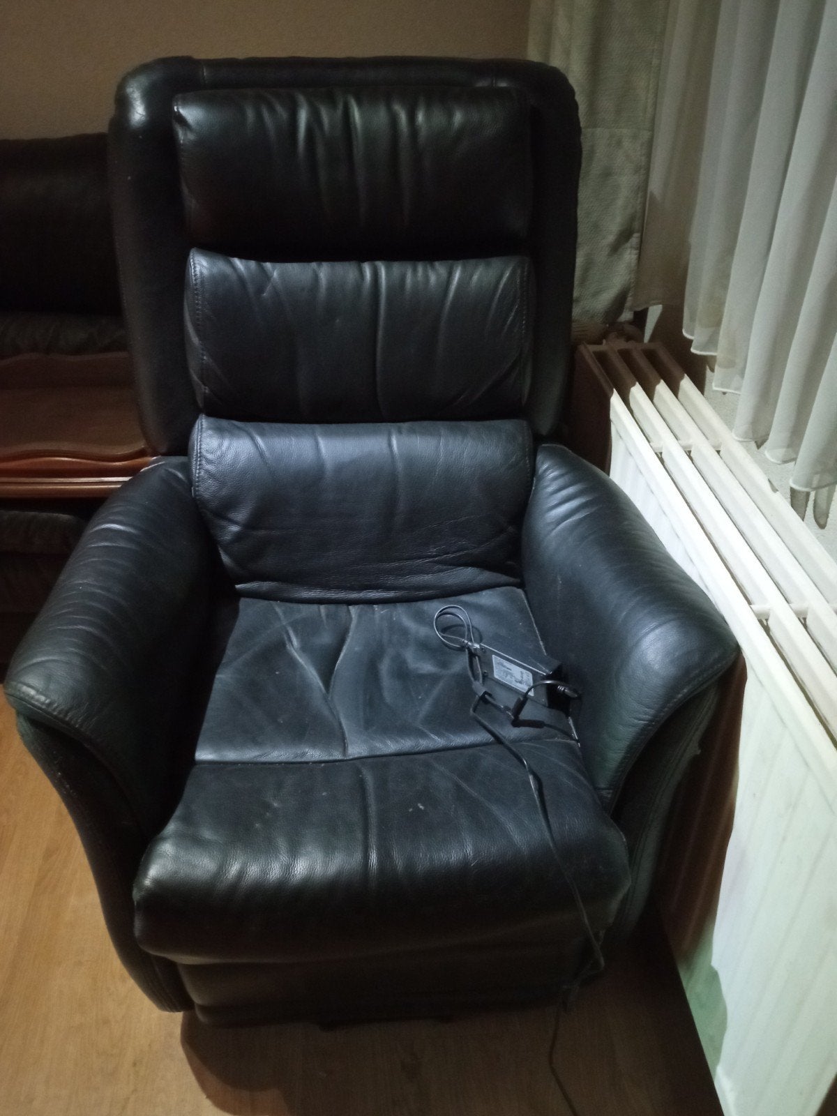 Zwarte electrische relax, Huis en Inrichting, Ophalen, Gebruikt, Leer, Klassiek