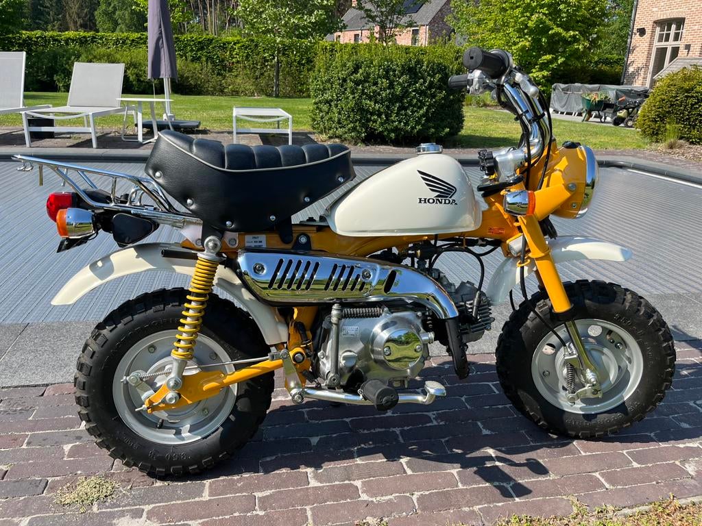 Honda Monkey j6 -138km, Fietsen en Brommers, Ophalen, Zo goed als nieuw