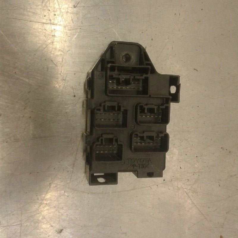 DIVERS RELAIS Toyota Avensis Verso (M20) (01-2001/12-2005), Utilisé, Toyota