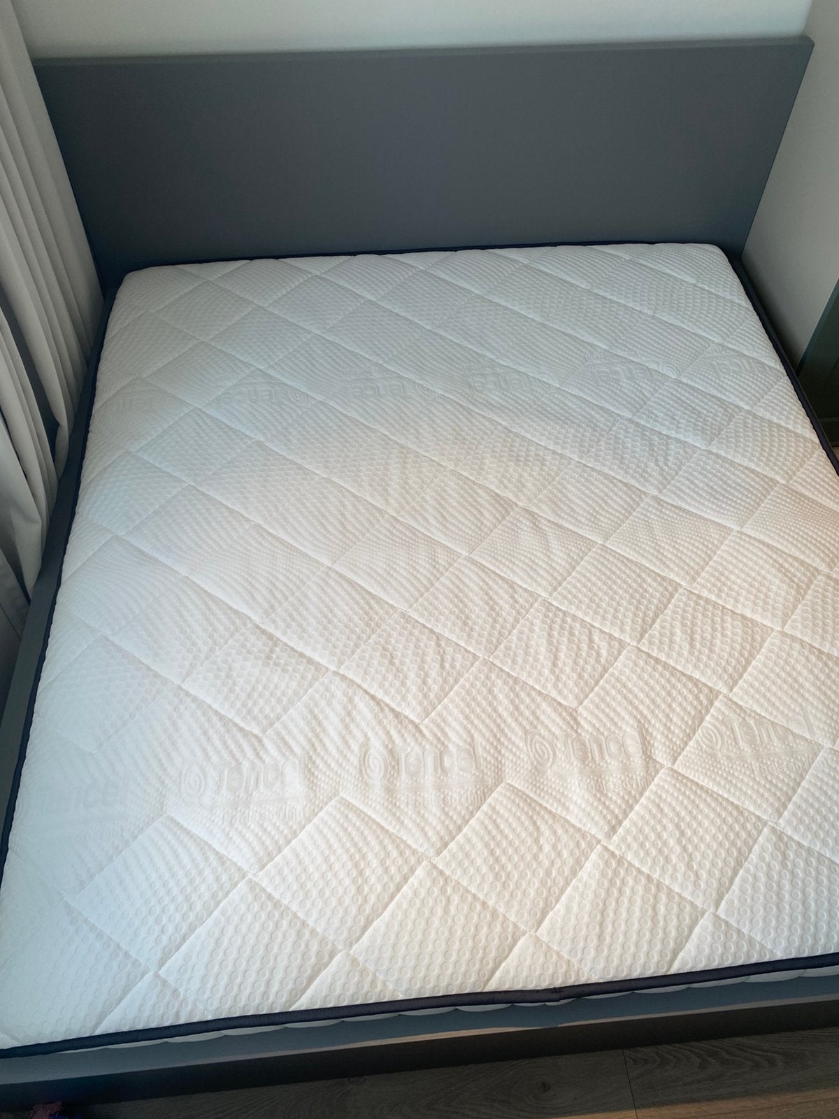 Nieuwe matras 180-200, Matelas, Comme neuf, Enlèvement, 180 cm