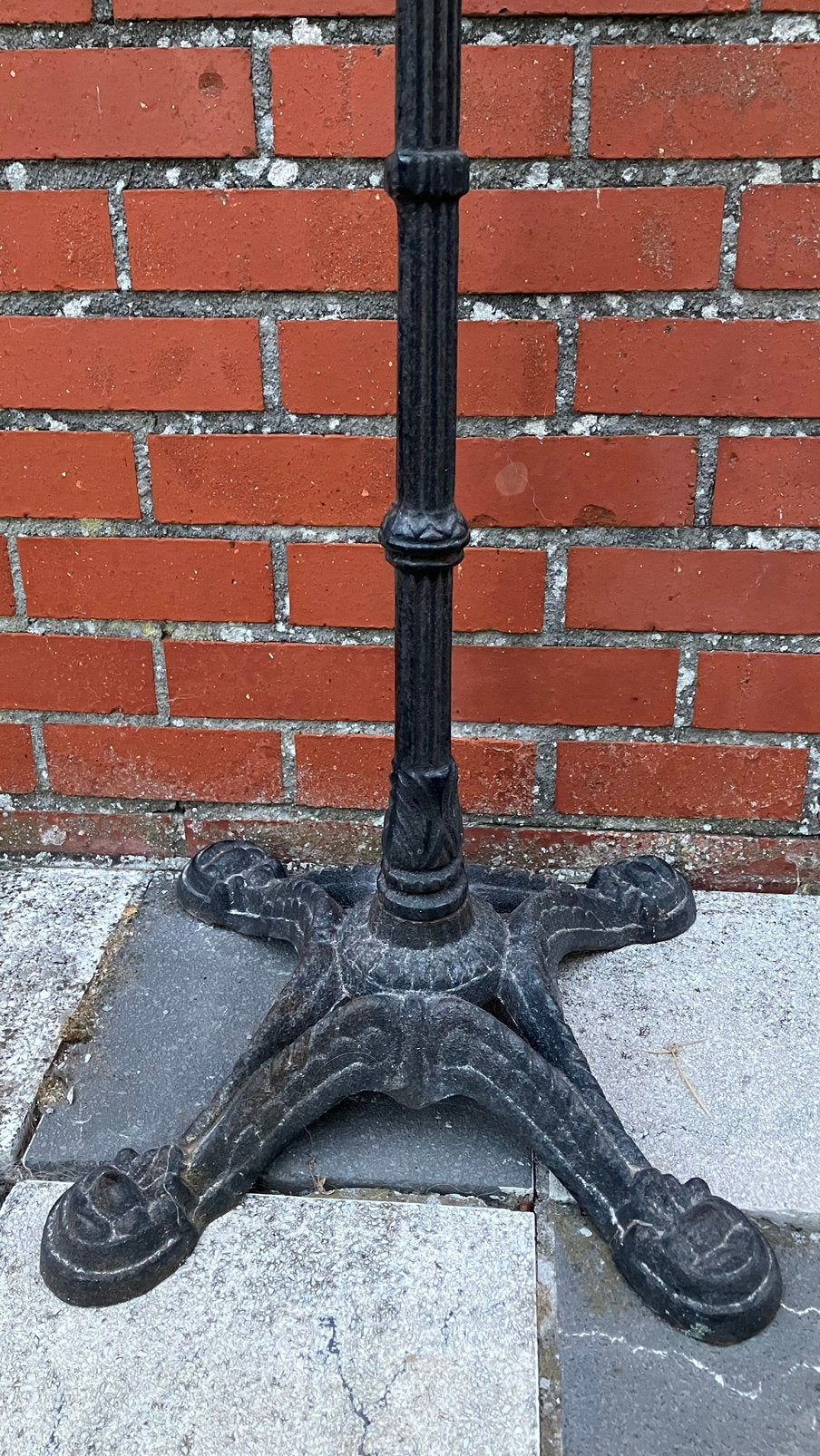 Pieds de table en fonte, Enlèvement, Comme neuf