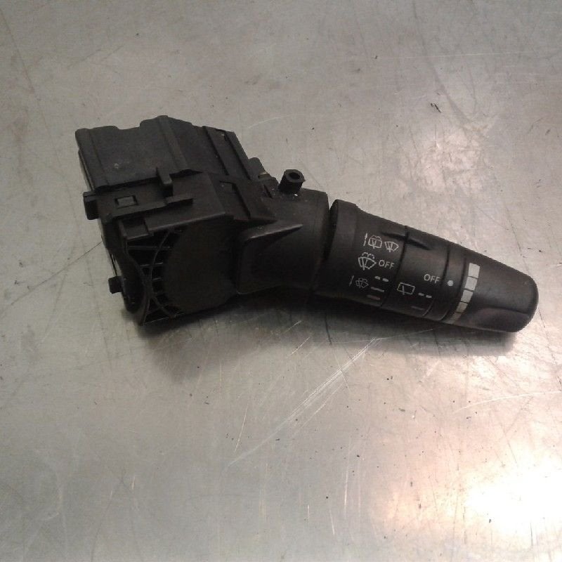 RUITENWISSER SCHAKELAAR Nissan Primera Wagon (W12), Gebruikt, Nissan
