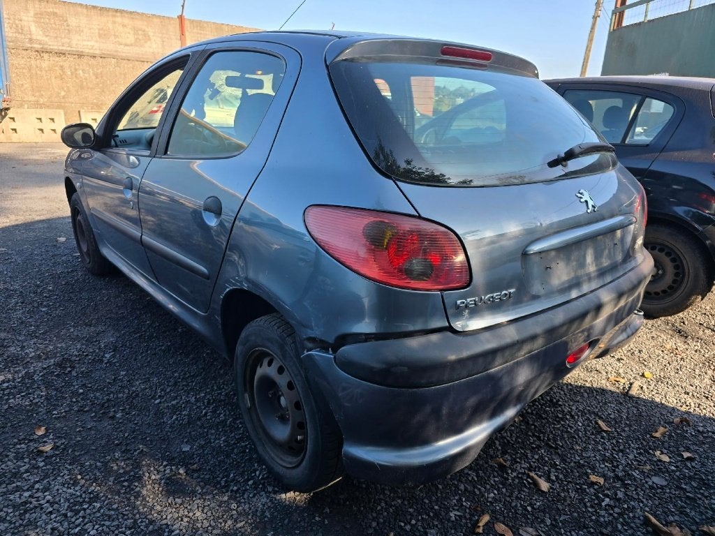 Boitier moteur Peugeot 206 1.4i 55kw KFW 9657608880 (438), Ophalen, Gebruikt, Peugeot