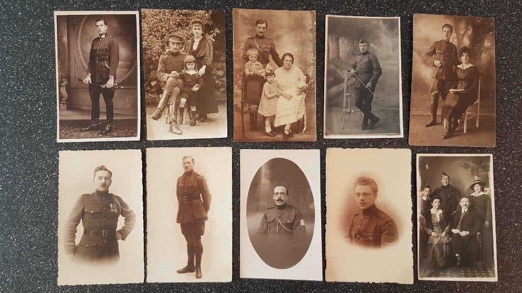Fotokaart Militair Soldaat Uniform ( 1 euro/ kaart), Verzamelen, Militaria | Algemeen, Ophalen of Verzenden, Landmacht, Foto of Poster