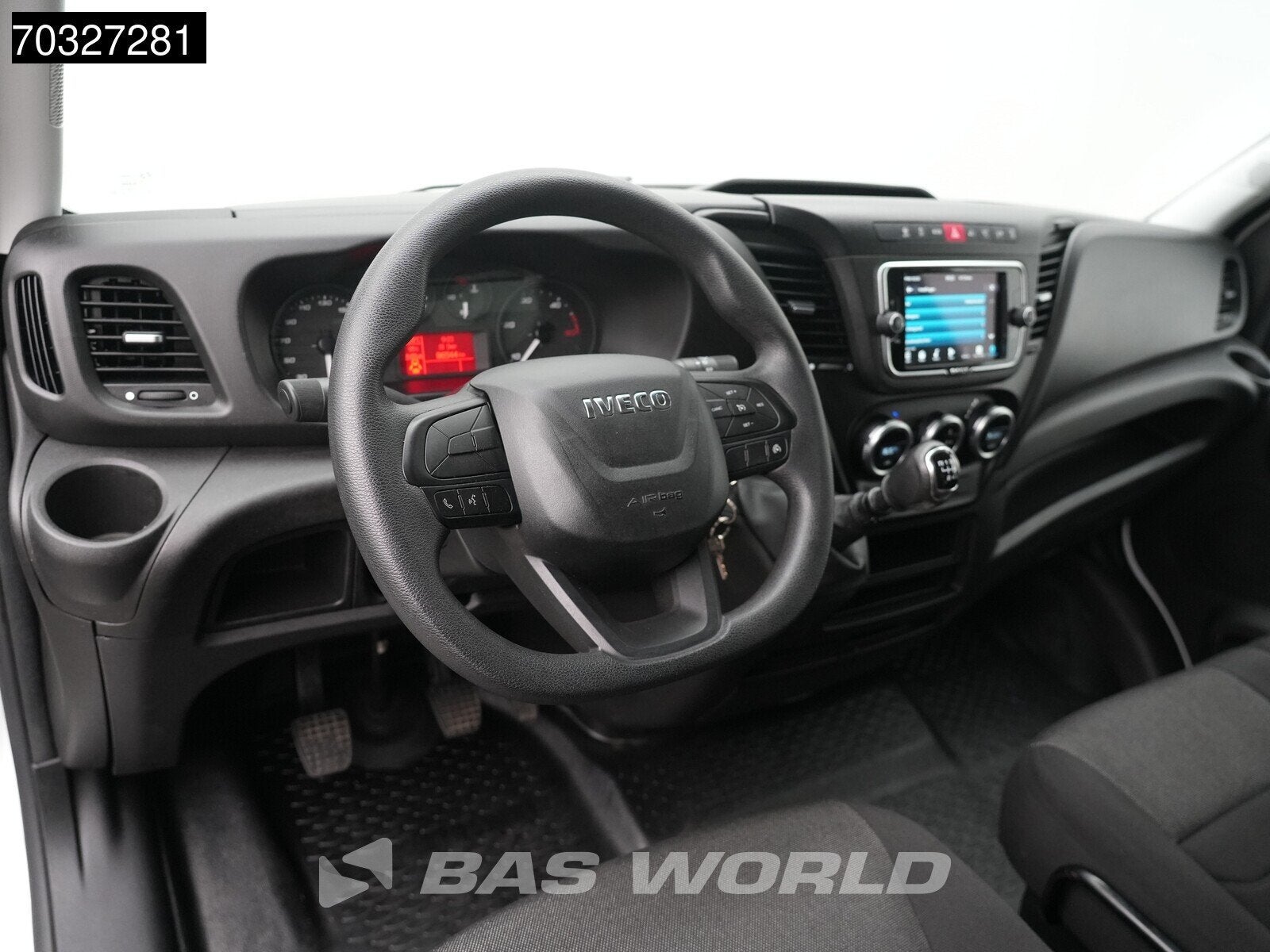 Iveco Daily 35C16 3.0L Laadklep Zijdeur Bakwagen Dubbellucht, Auto's, Stof, Gebruikt, Euro 6, 4 cilinders