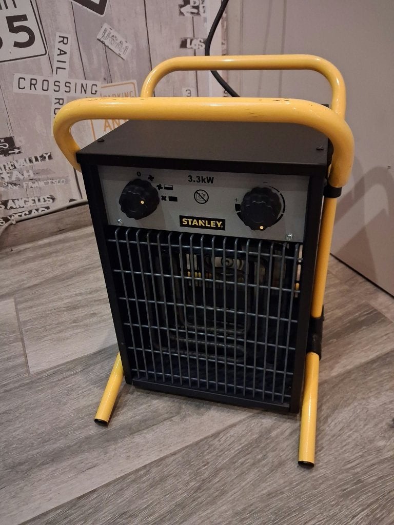 Stanley ST-033-230-E Werkplaatskachel, Doe-het-zelf en Bouw, Ophalen, Zo goed als nieuw, 800 watt of meer, Overige typen