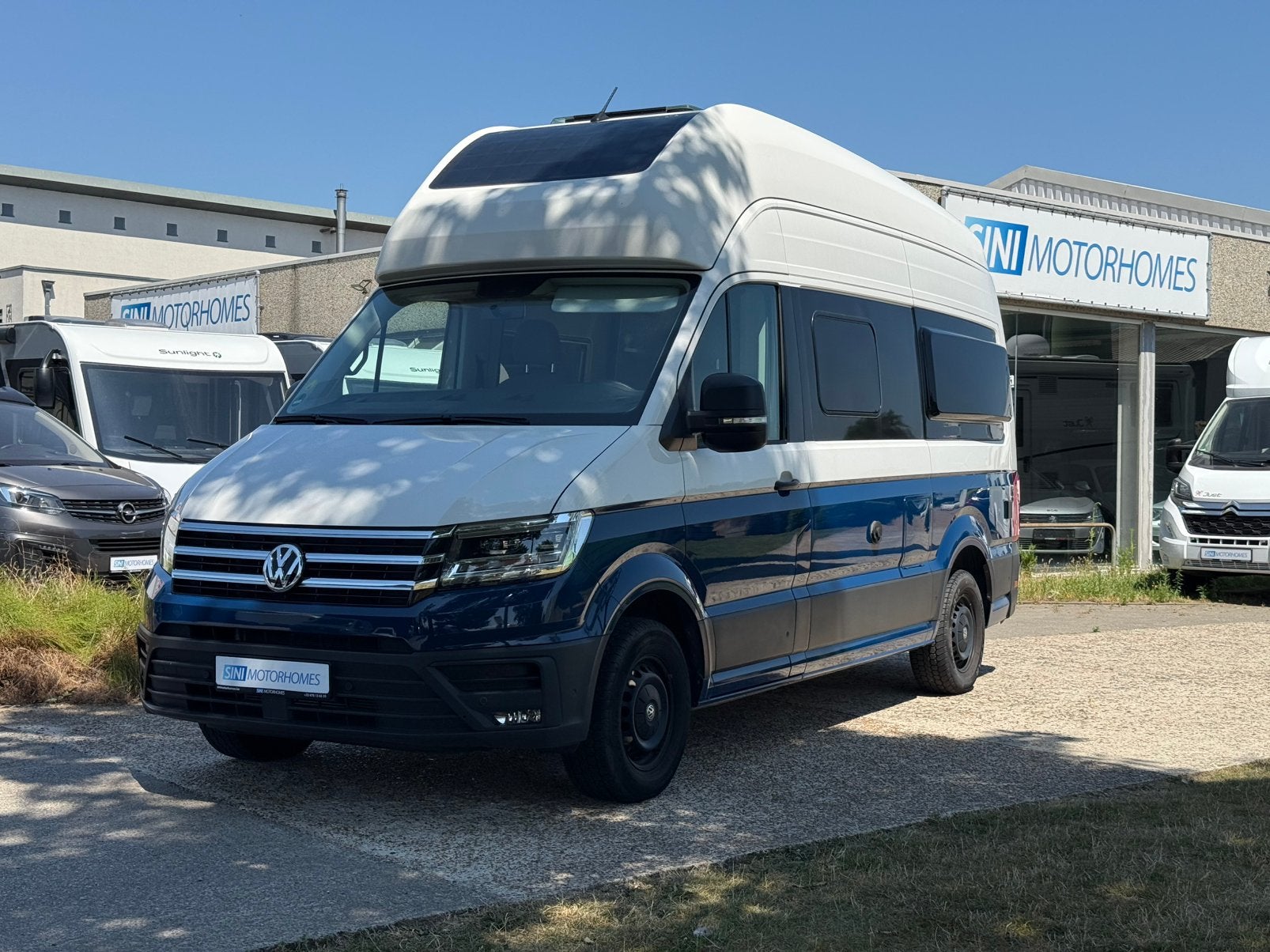 Vw Grand California - ZOMERDEALS - FULL OPTIE - 1 EIG!*, Automaat, Buscamper of Camperbus, Volkswagen, Bedrijf