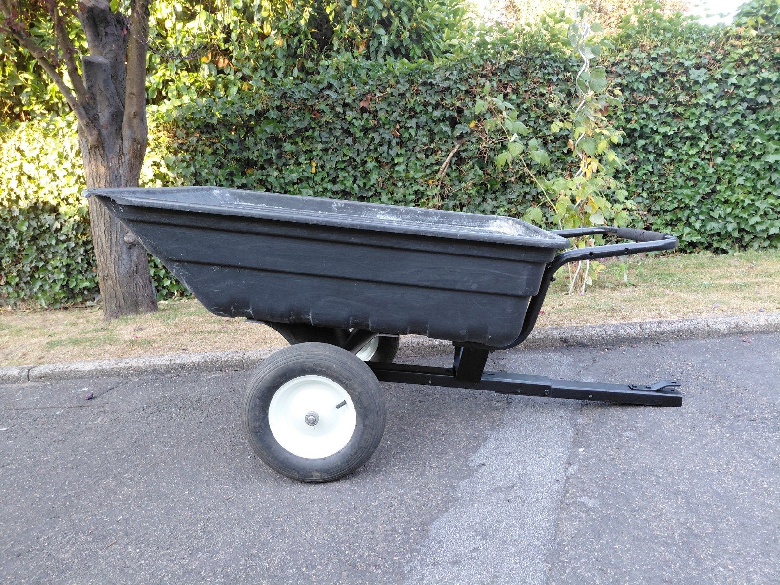 Kiepwagen, kruiwagen, tractor, viervoudige maaier, Ophalen, Gebruikt