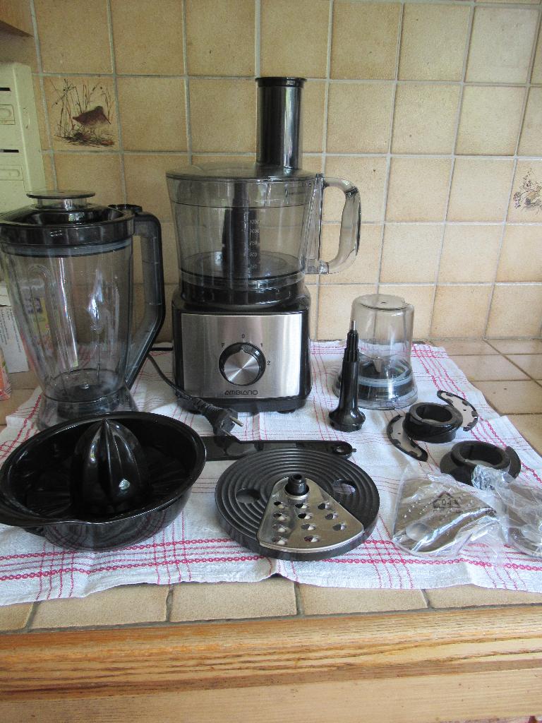 Robot ménager Ambiano, Elektronische apparatuur, Keukenmixers, Nieuw, 1 tot 2 liter, 2 snelheden, Ophalen