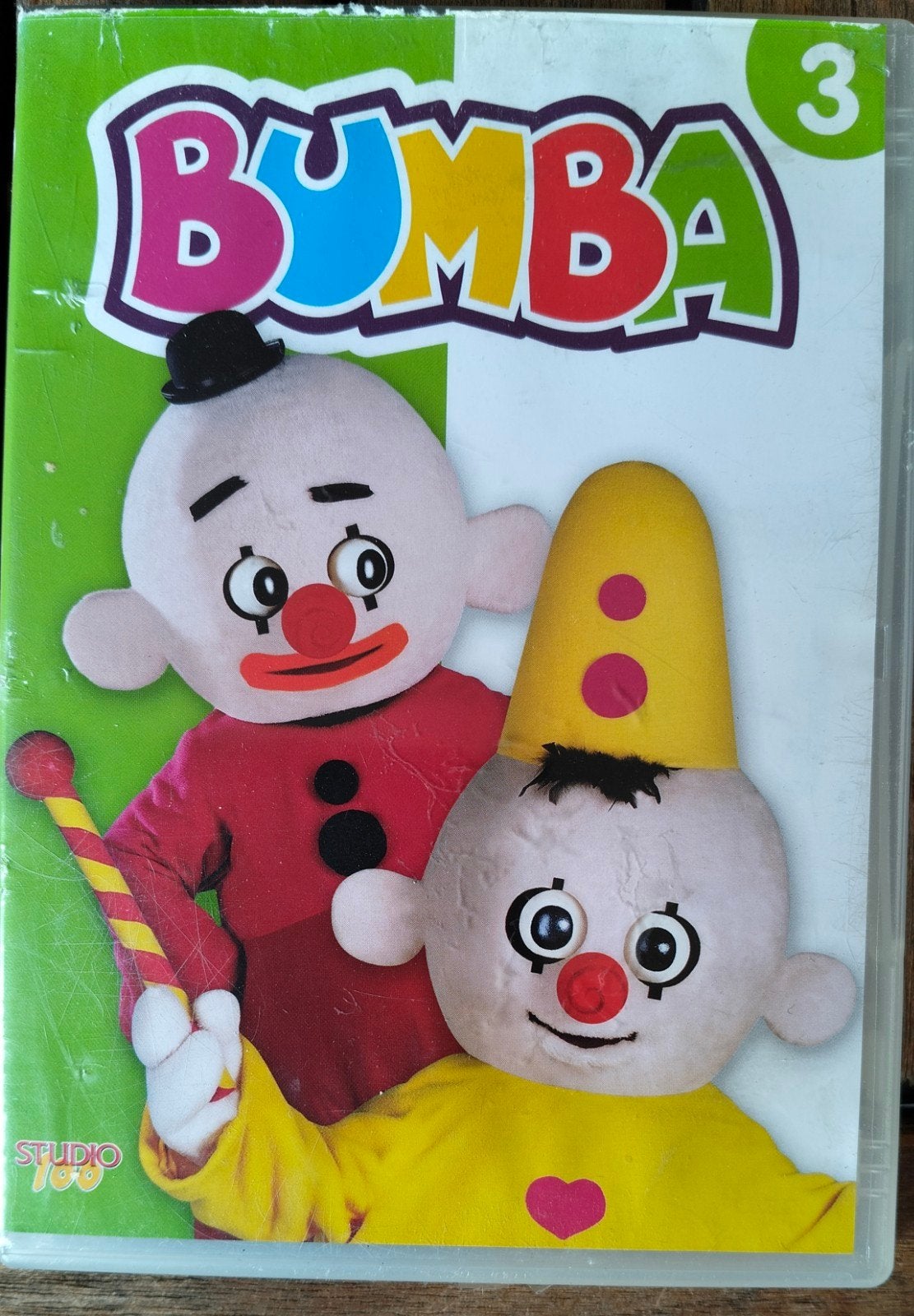 Bumba 3, Ophalen