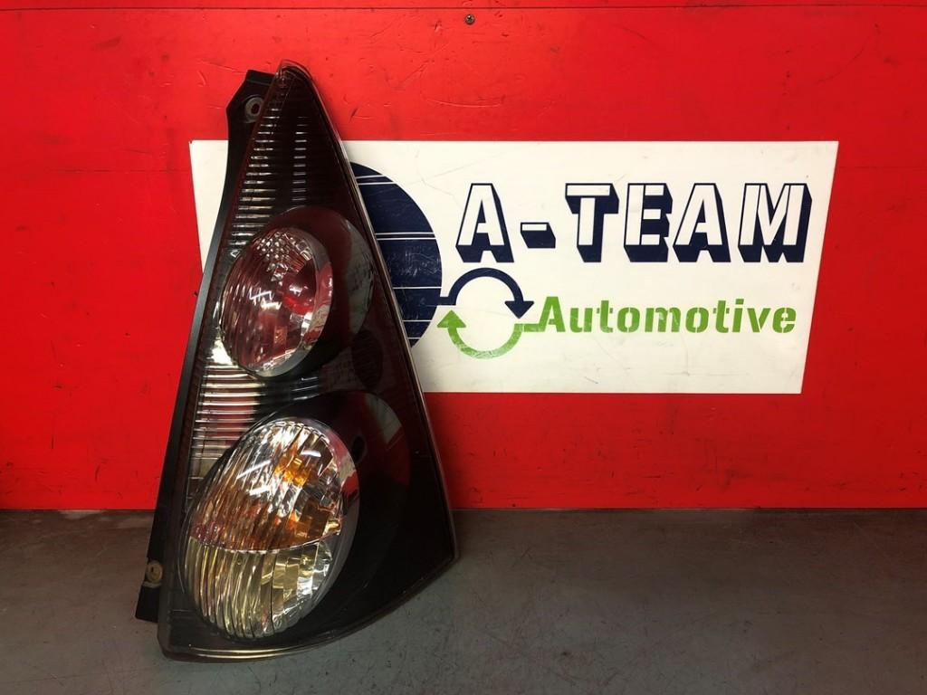 FEU ARRIÈRE DROIT Citroën C1 (01-2005/09-2014), Autos : Pièces & Accessoires, Éclairage, Utilisé, Citroën