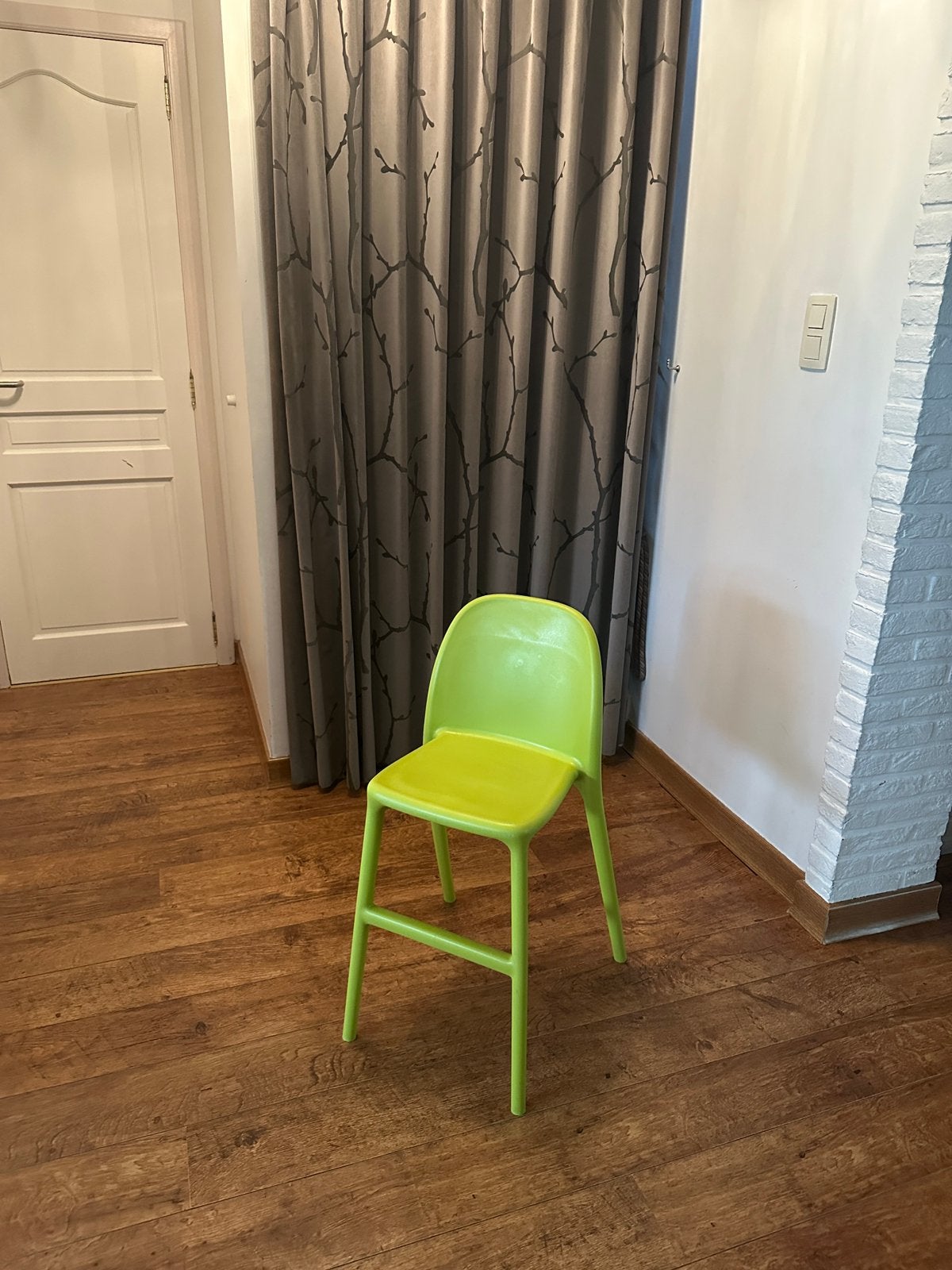 Ikea urban kinderstoel groen, Ophalen, Zo goed als nieuw