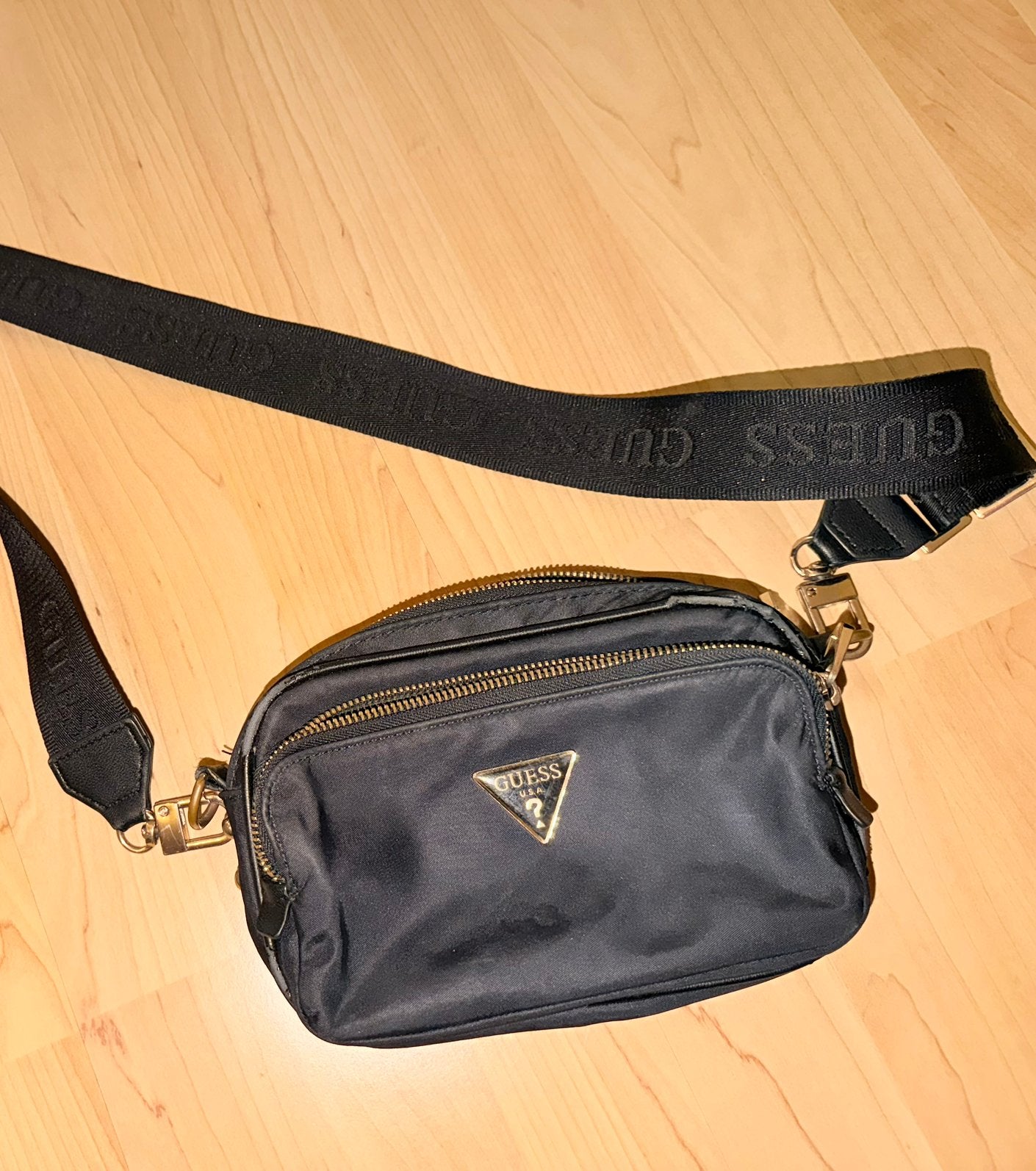 Sac GUESS, Bijoux, Sacs & Beauté, Enlèvement, Utilisé